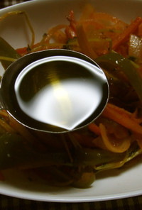 身体に優しい野菜炒めにオリーブ油プラス