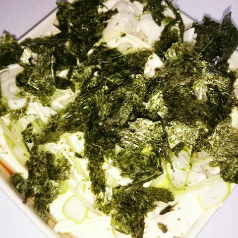簡単、安い！豆腐のネギマヨめんつゆのせ☆