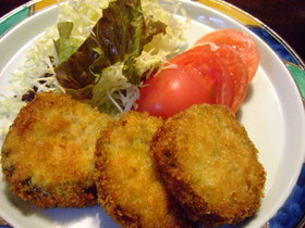 ボリュームたっぷりゴーヤの肉詰めフライ