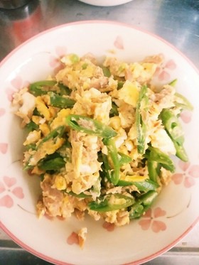 スナップえんどうとツナのマヨ卵とじ