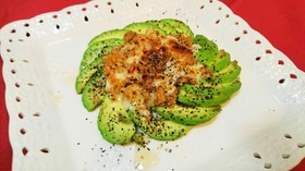アボカドと納豆チーズのオーブン焼き♪