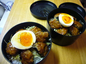 ノリ♪ノリ♪つくね丼