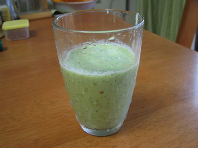 小松菜リンゴミルクの写真