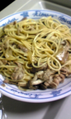 ochikeronサンの塩だれ豚のパスタ