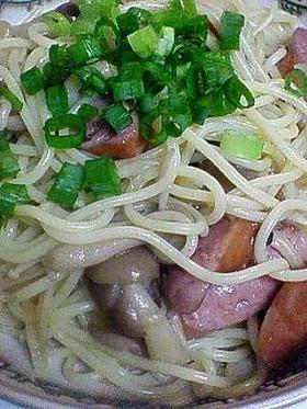 簡単トロトロきのこたっぷりパスタ