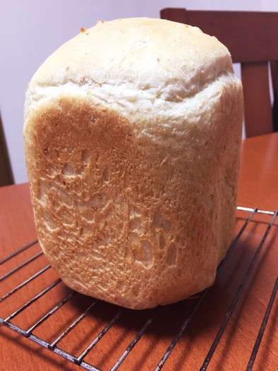 我が家のパン (玄米ご飯 甘酒 全粒粉)の写真