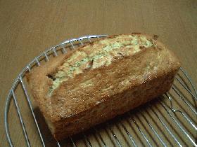 バナナとクルミのパウンドケーキ