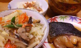 五目炊き込みご飯