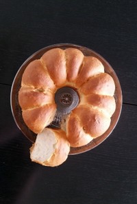 ホームベーカリーで簡単くるみの王冠食パン