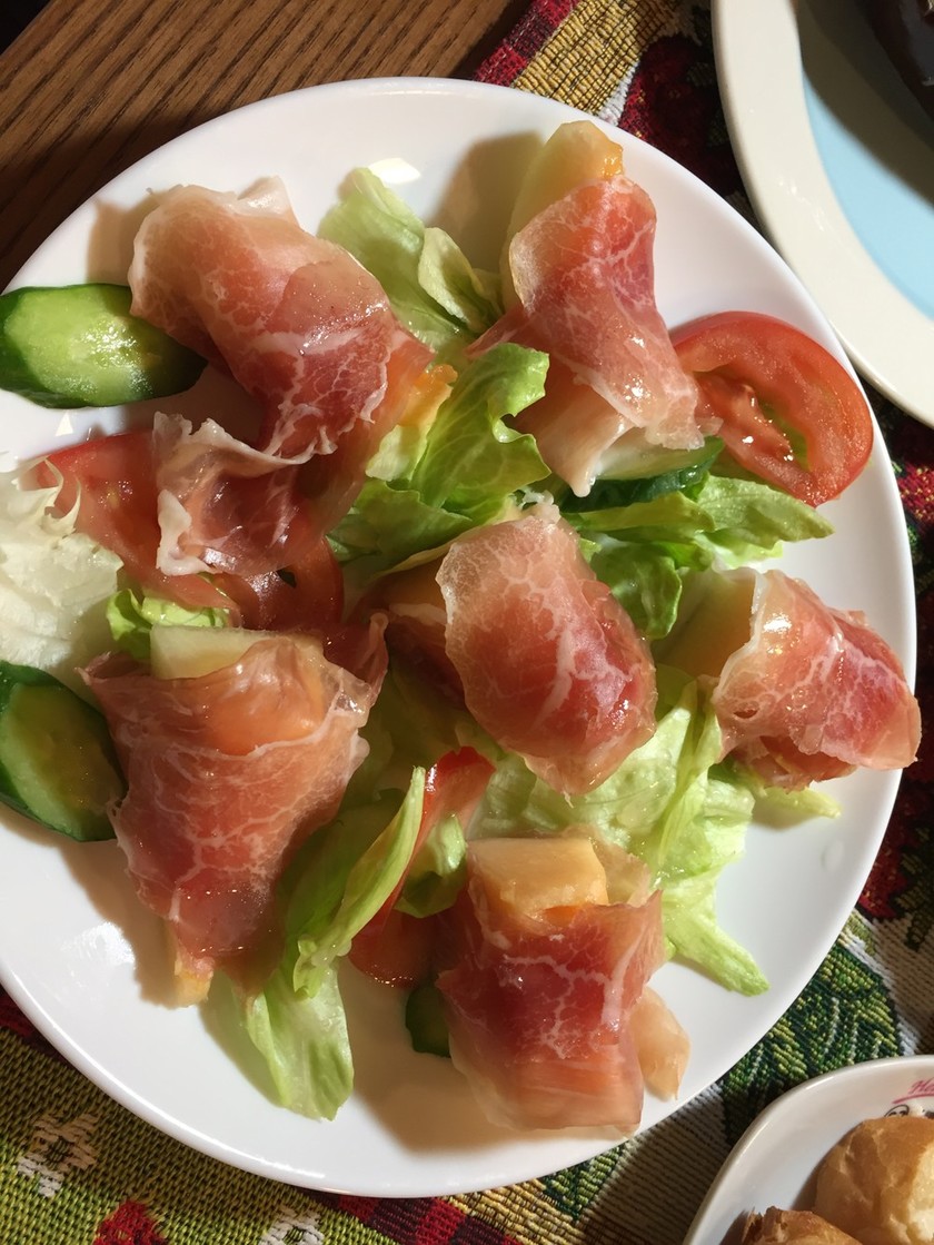 ミントメロン、トマト、生ハムのサラダのレシピ