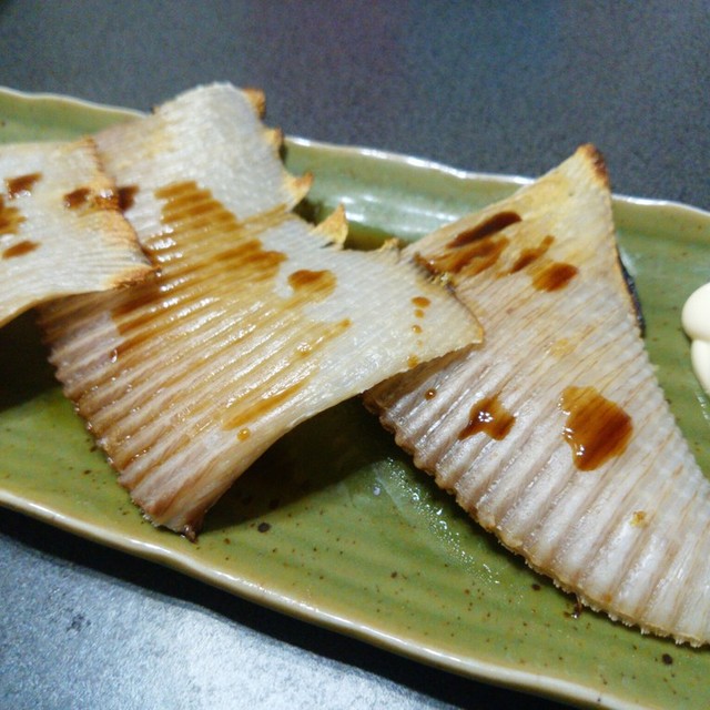 アカエイのエイヒレ一夜干しとその他料理 レシピ 作り方 By ダダだいすけ クックパッド