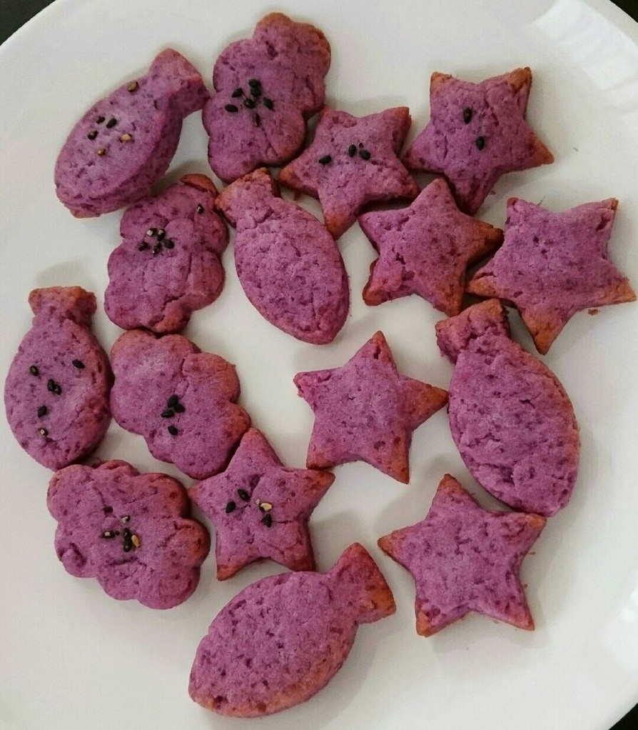 紫いものクッキーの画像