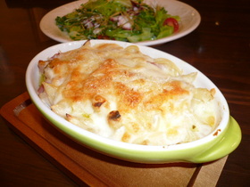 パスタグラタン