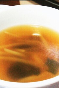 もやしとワカメの中華風スープ