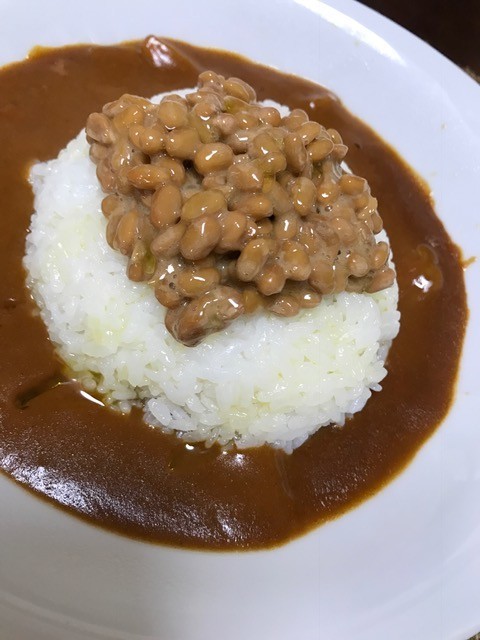 納豆カレーの画像