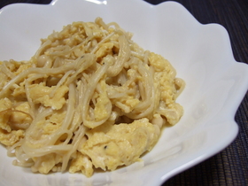 簡単♪納豆のタレで☆えのきの卵とじ