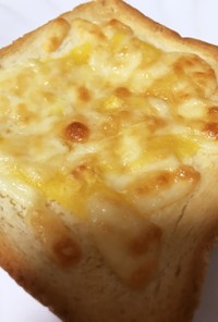 チーズとろける☆コーンポタージュトースト