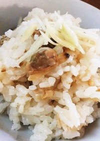 【缶詰で簡単】アサリの炊き込みご飯