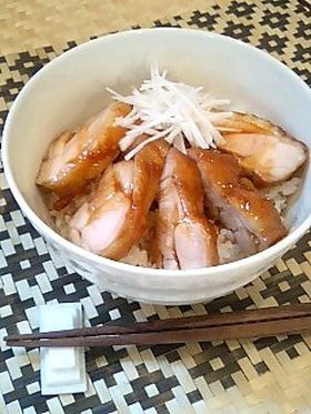 一味違う☆照り焼きチキン丼♪