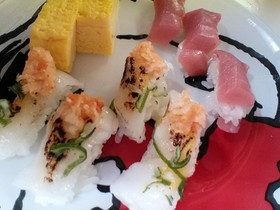 エンガワ+西京味噌の握り寿司 (炙り)