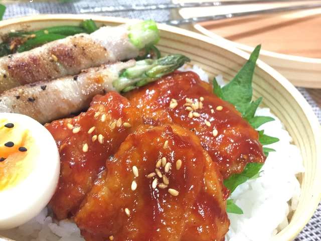 鶏 もも肉 レシピ お 弁当 食べ物の写真