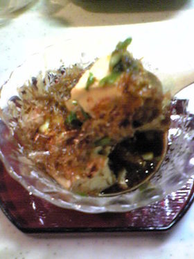 温奴、かりかりの鰹節乗せて食べようw