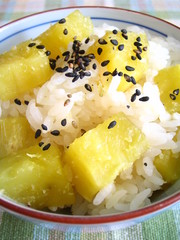 もち米入り♪さつまいもご飯♪の写真