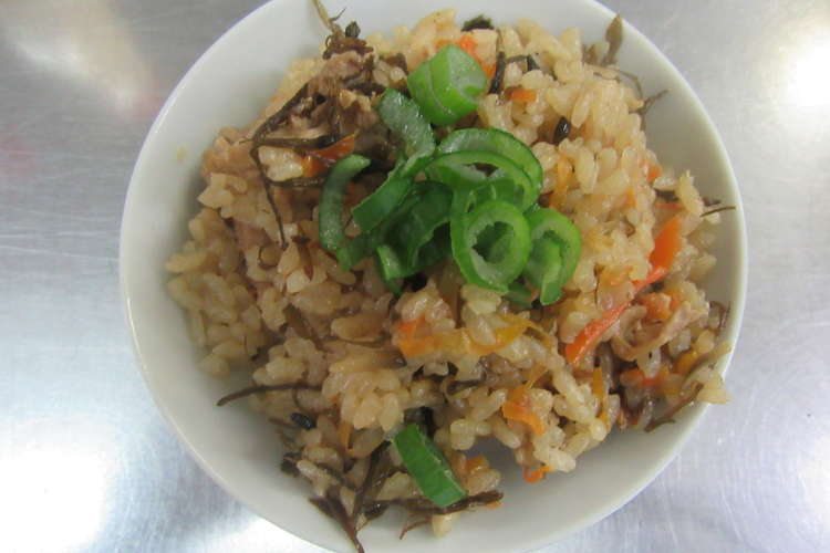 志摩産アカモクの炊き込みご飯 レシピ 作り方 By 志摩市 クックパッド 簡単おいしいみんなのレシピが361万品