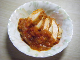 鶏肉のトマト煮込み