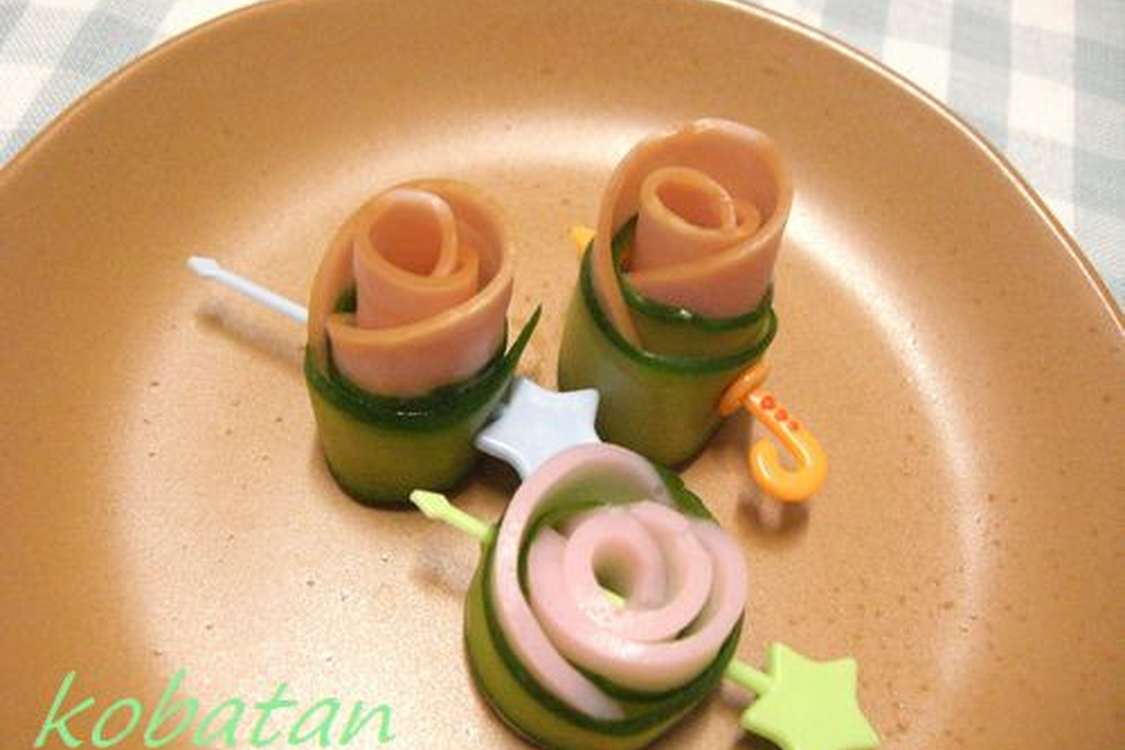 きゅうりとかまぼこのバラ キャラ弁 レシピ 作り方 By こばたん クックパッド 簡単おいしいみんなのレシピが379万品