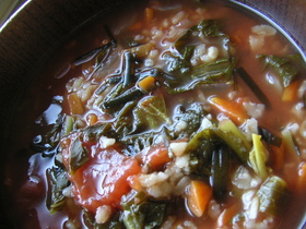 押し麦のトマトスープ