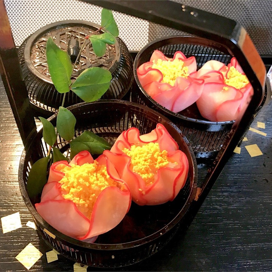 花手まり寿司 椿の画像