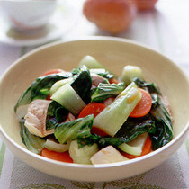 青梗菜とささ身の中華風サラダ