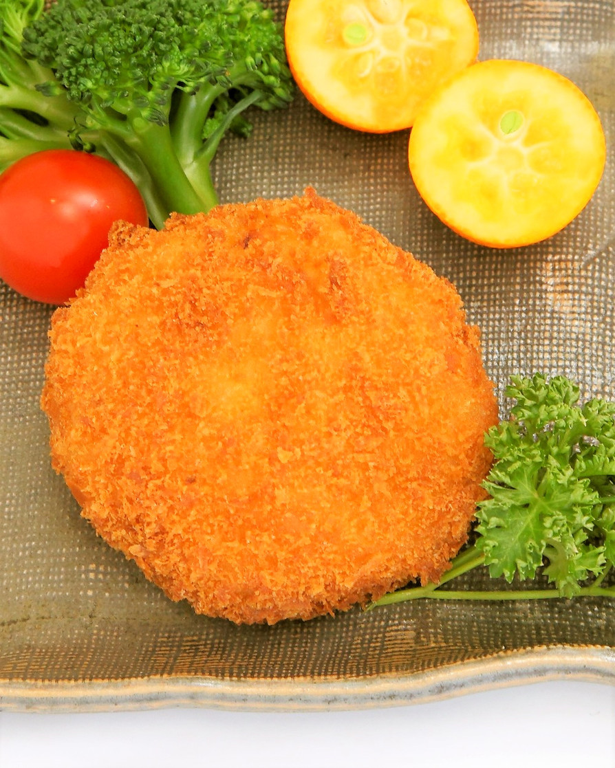 鱈とじゃが芋のクリームコロッケ【学校給食の画像