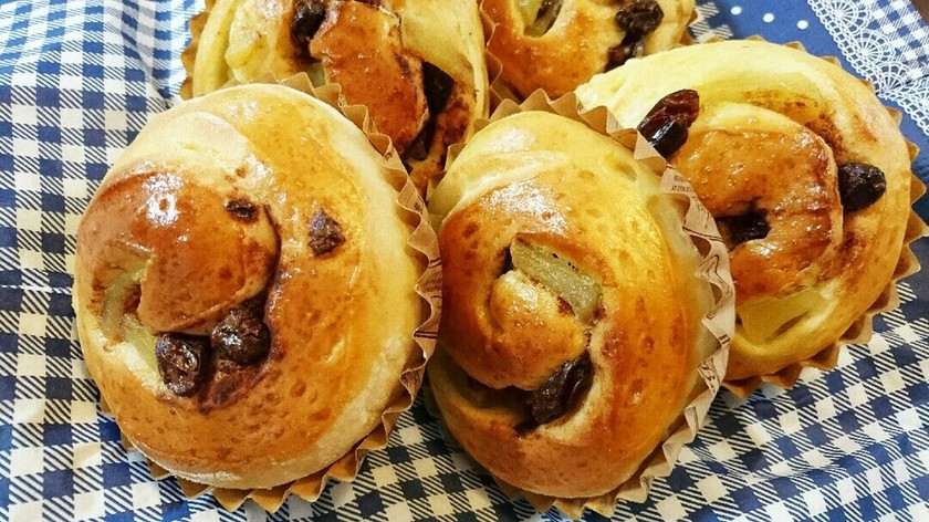 揚げシナモンロールアップルターンオーバーのレシピ