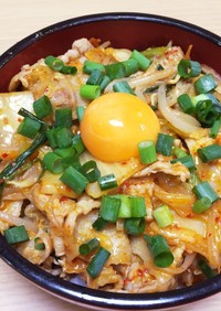 こってり豚キムチ丼