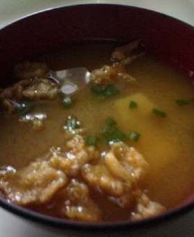 揚げ玉入り☆お味噌汁