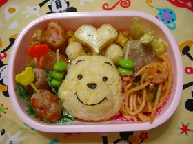 プーさん大好き♪弁当(キャラ弁)