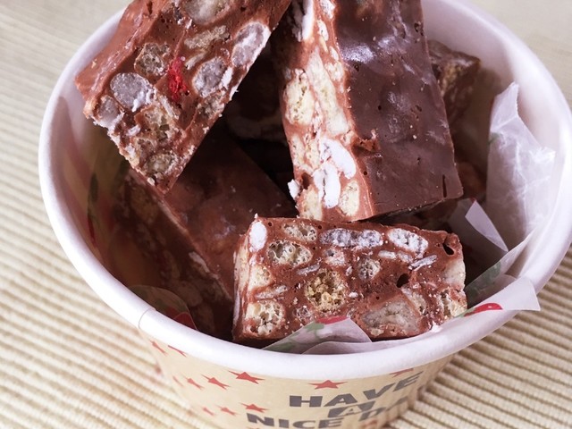 5分で簡単マシュマロチョコバー レシピ 作り方 By きゃな1708 クックパッド 簡単おいしいみんなのレシピが353万品 5分で簡単マシュマロチョコバー レシピ 作り方 By きゃな1708 クックパッド 簡単おいしいみんなのレシピが353万品