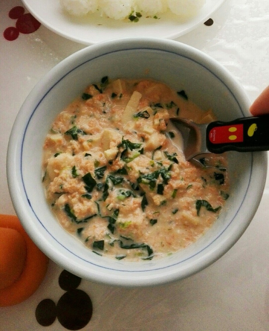 簡単離乳食 野菜と麸のミルクスープの画像