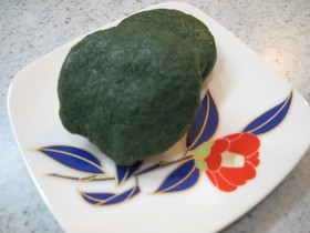 目指せかからんだんご!よもぎのおだんご☆