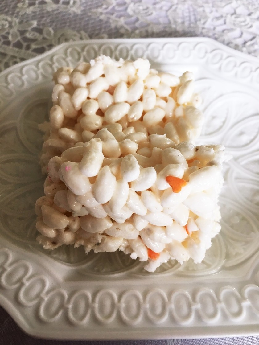 クリスマスツリーのライスクリスピーおやつのレシピ