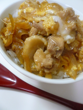 人気行列店『玉○○』親子丼の黄金比率!!