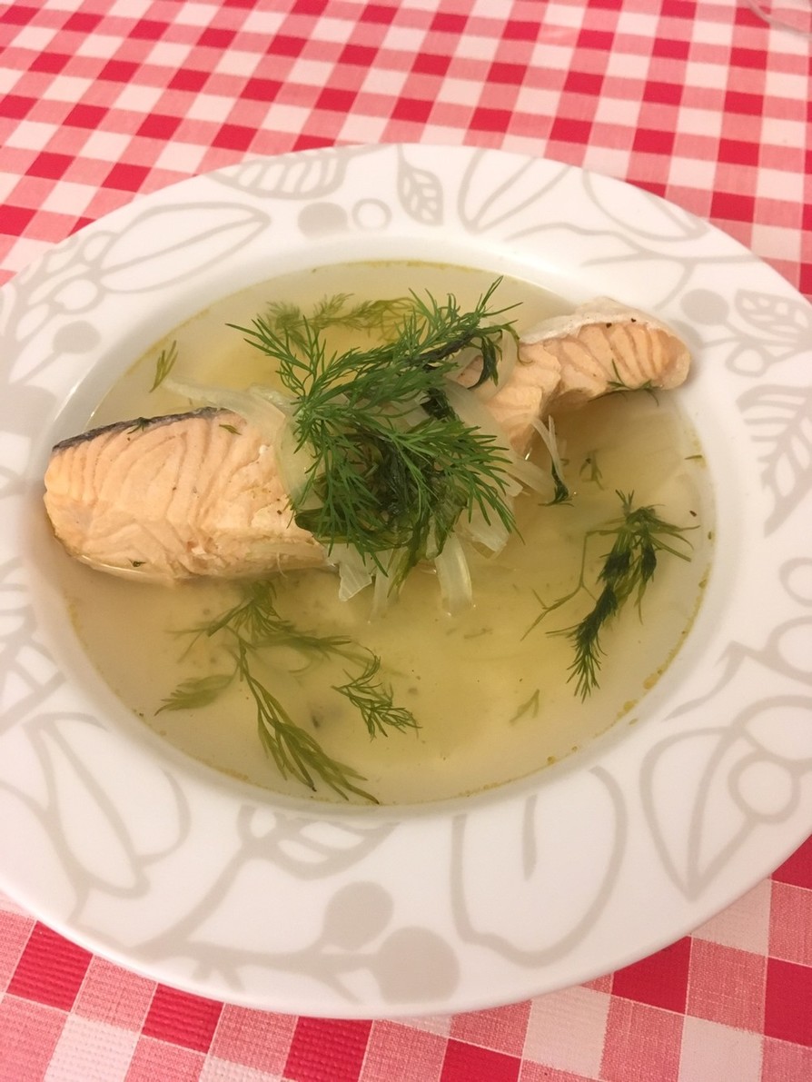 ドイツで簡単シンプル！鮭とディルのスープの画像