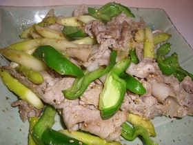 豚肉&シャキシャキ野菜のごま塩炒め