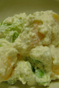 アボガドと柿の豆腐クリームサラダ