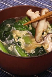 小松菜と椎茸のかき卵汁