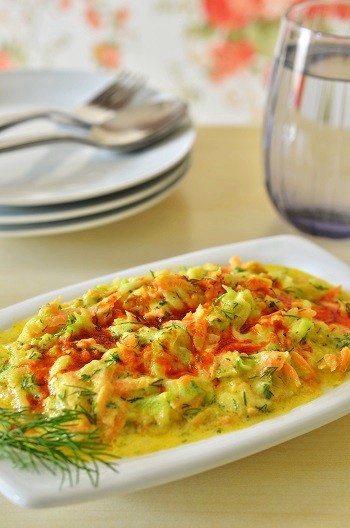 トルコ家庭料理☆ズッキーニと人参のサラダの画像