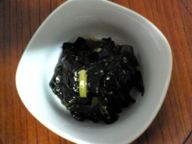 簡単!わかめだけでヘルシーおかず