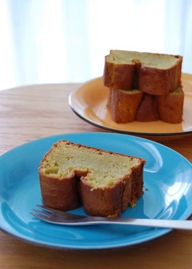 バター・油なし!アボカドのパウンドケーキ